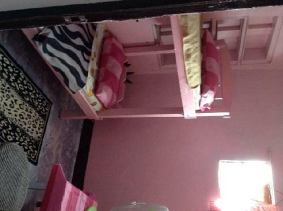 Cv Bed N Bath Bed and Breakfast Baguio City Buitenkant foto